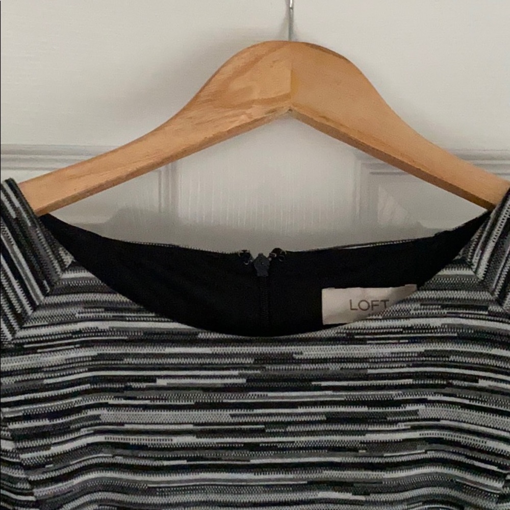 Loft Dress - Picture 4 of 11